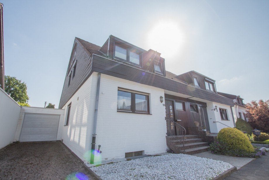 Die Au�enansicht Doppelhaush�lfte Korschenbroich