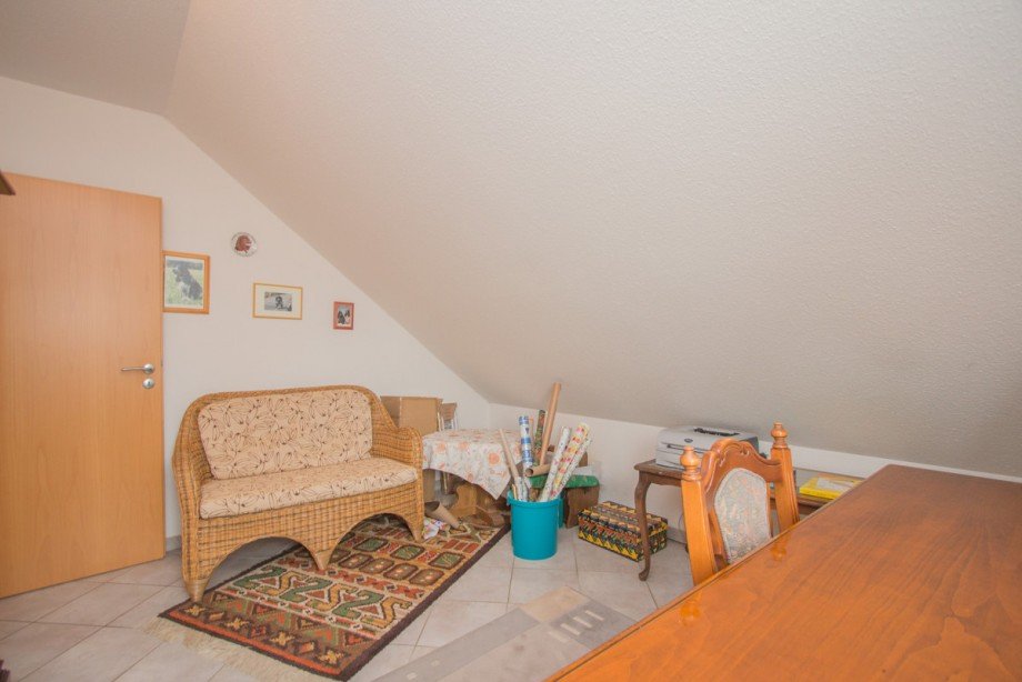 Kinderzimmer OG Zweifamilienhaus Neuss