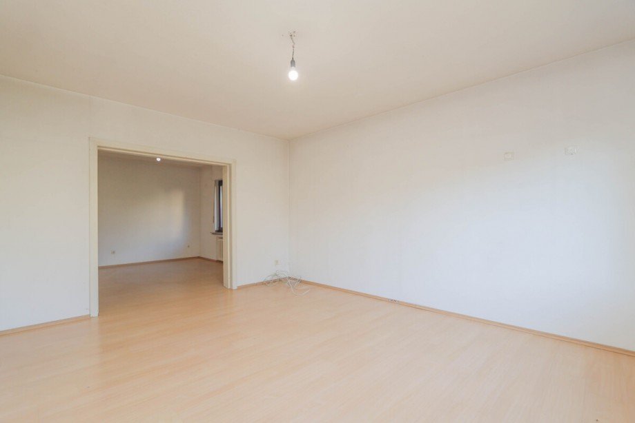 Das Wohnzimmer im EG Einfamilienhaus Korschenbroich / Neersbroich