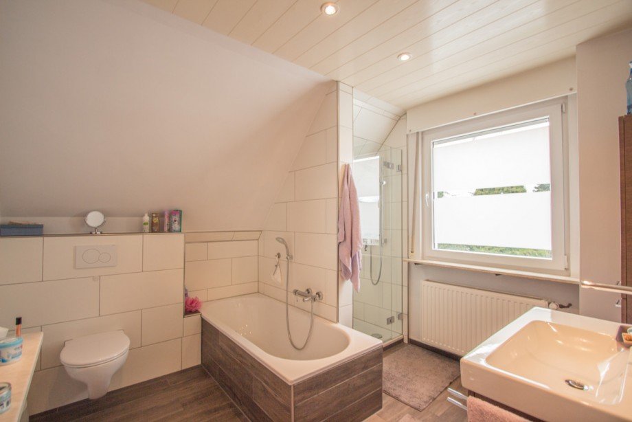 Badezimmer Einfamilienhaus Korschenbroich