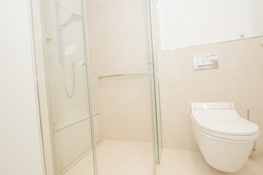 Badezimmer Einfamilienhaus Neuss / Hoisten