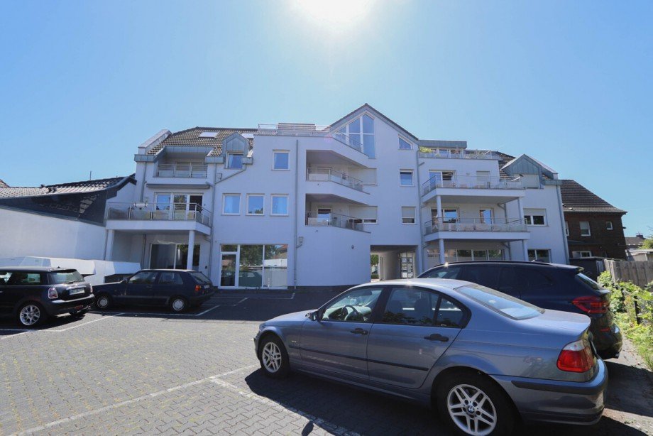 Die R�ckansicht Dachgeschosswohnung Korschenbroich / Glehn