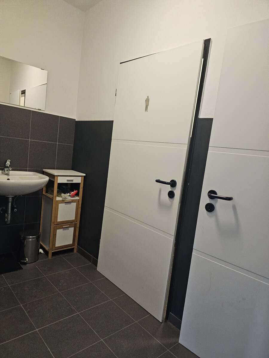 WC Anlage Kunden B�ro Werkstatt Viersen