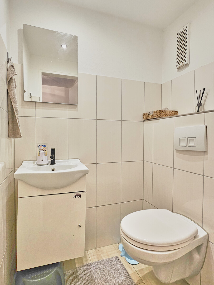 Das G�ste-WC Etagenwohnung K�ln / Eil