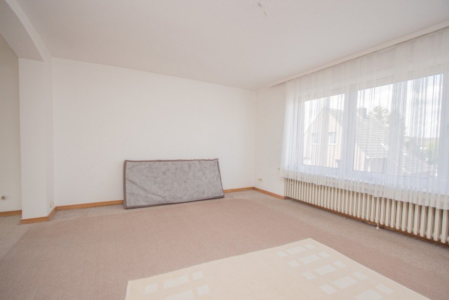 Wohnzimmer im OG Doppelhaush�lfte Korschenbroich