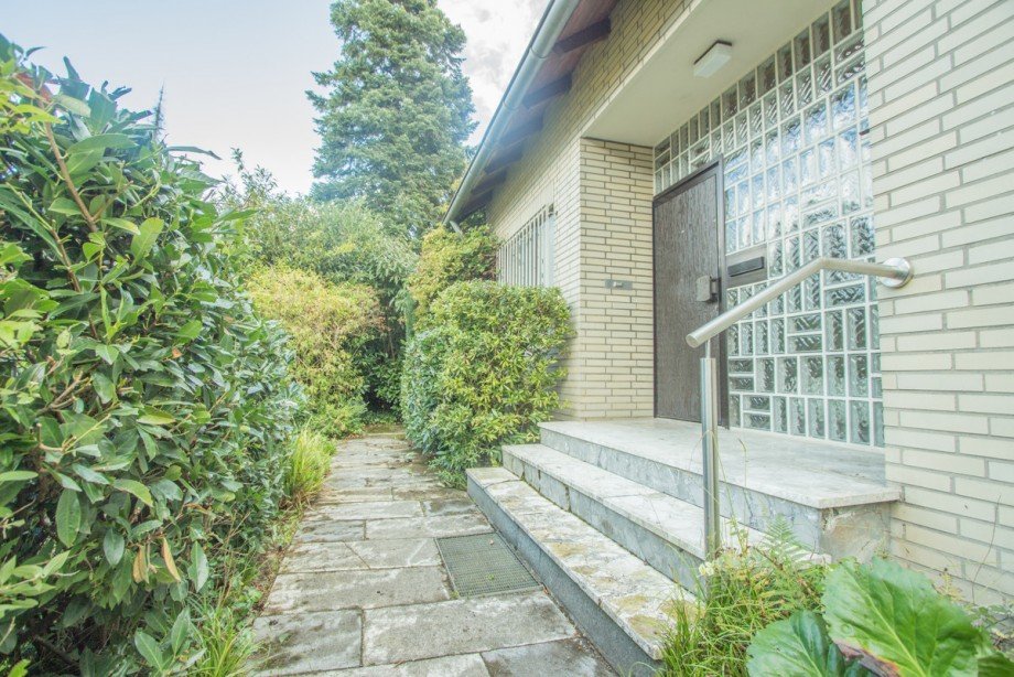 Hauseingang Einfamilienhaus Neuss / Rosellerheide