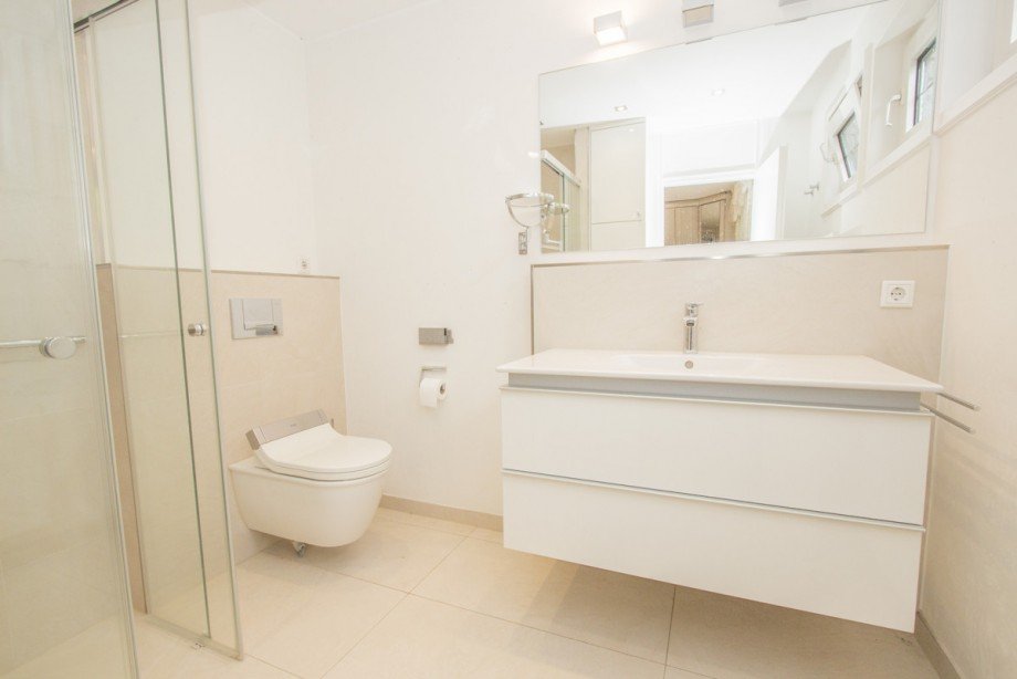 Badezimmer Einfamilienhaus Neuss / Hoisten