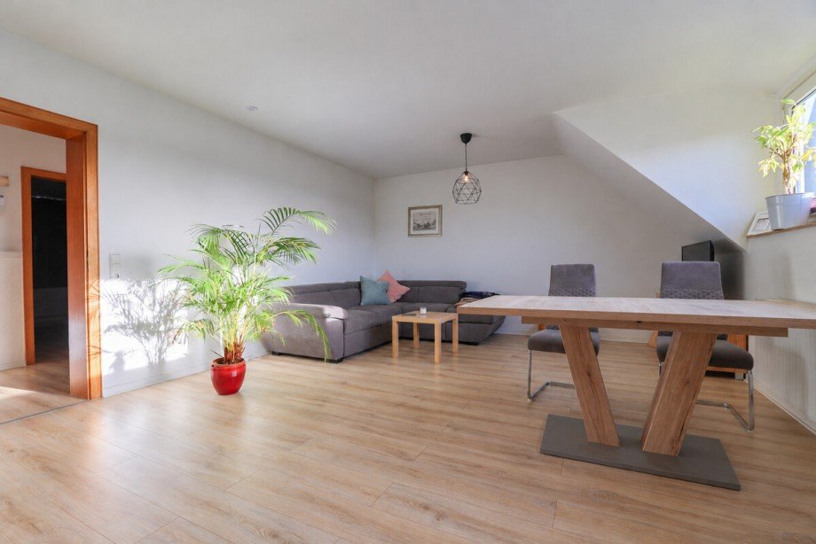 Das Wohnzimmer Dachgeschosswohnung Kaarst / Driesch