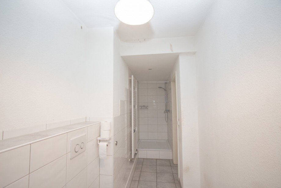 Das Badezimmer der Wohneinheit 4 Haus M�nchengladbach