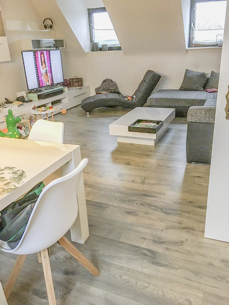 Wohnzimmer im OG Doppelhaush�lfte Korschenbroich / Kleinenbroich