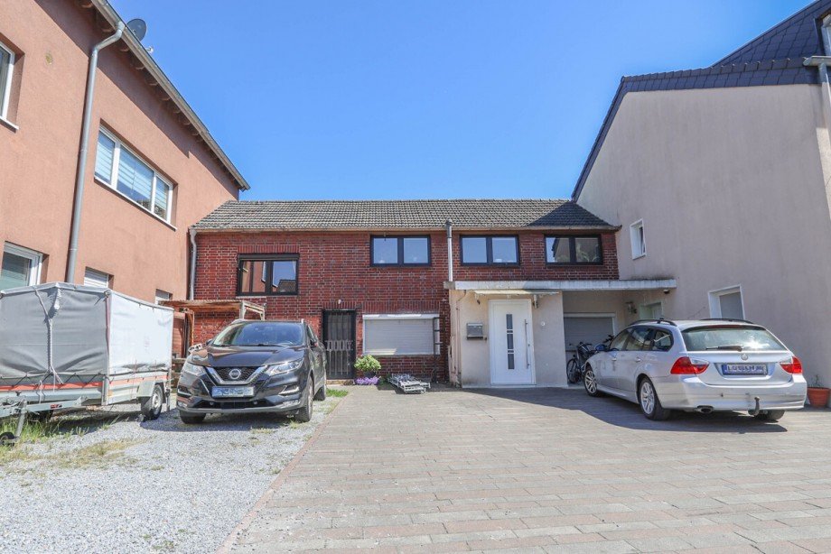 Die Au�enansicht Maisonettewohnung Korschenbroich / Kleinenbroich