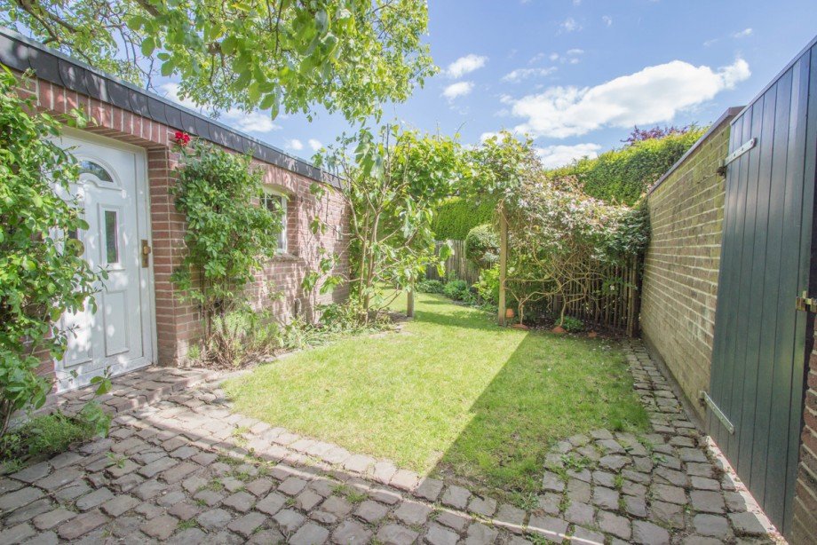 Das Gartenhaus Doppelhaush�lfte Korschenbroich / Kleinenbroich
