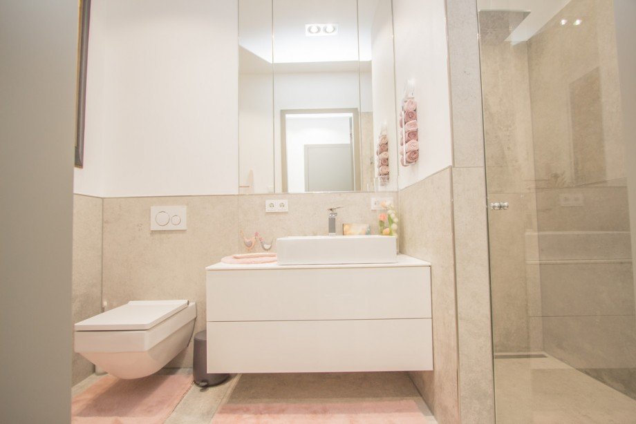 G�ste / Kinderbad Penthousewohnung Korschenbroich