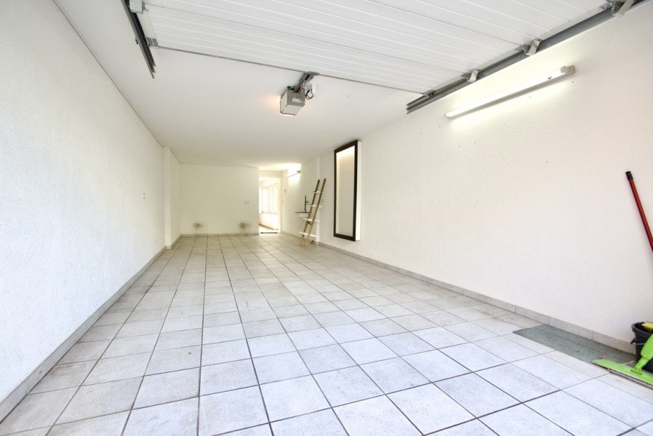 Garage Zweifamilienhaus Neuss-Hoisten