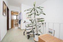 Flur Obergeschoss Freistehendes Einfamilienhaus mit gro�em Garten und Garage in bevorzugter Wohnlage von Kleinenbroich