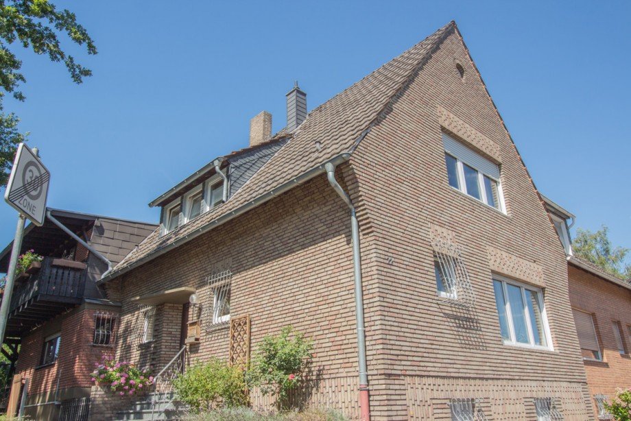 Au�enansicht Zweifamilienhaus Korschenbroich
