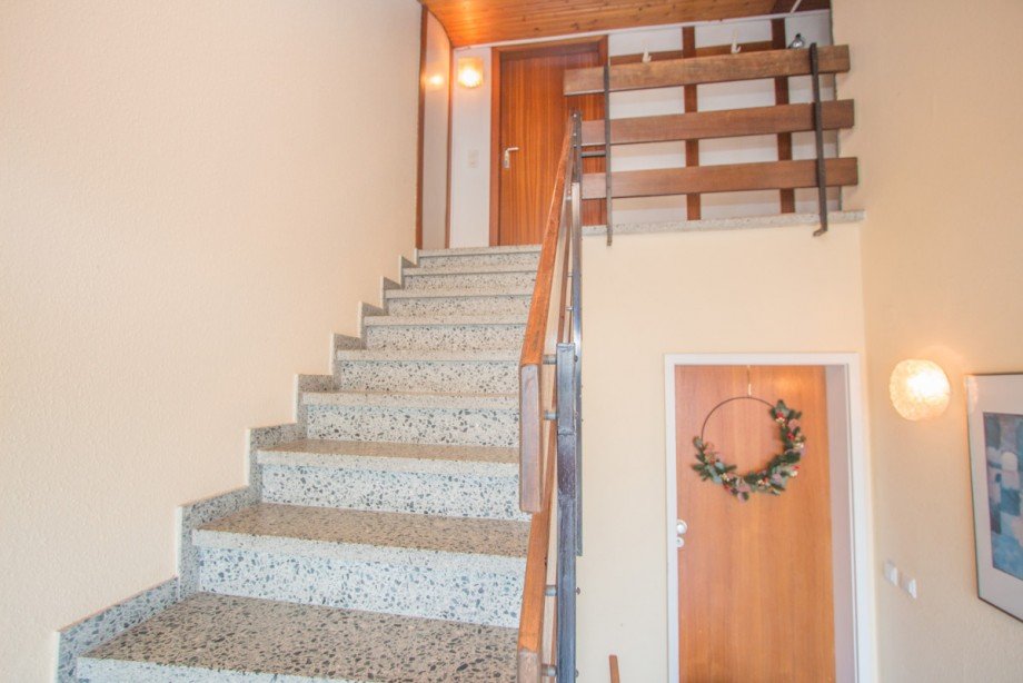 Treppenhaus Zweifamilienhaus Neuss