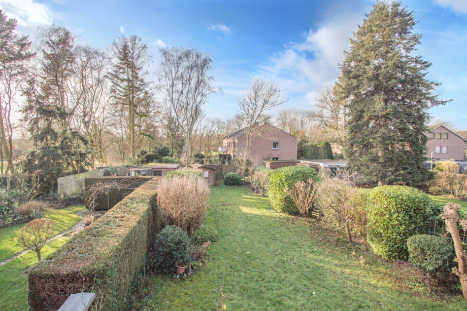 Garten Zweifamilienhaus Neuss