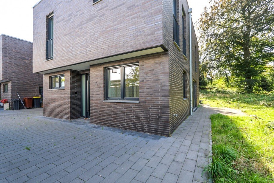 Die Au�enansicht Einfamilienhaus M�nchengladbach