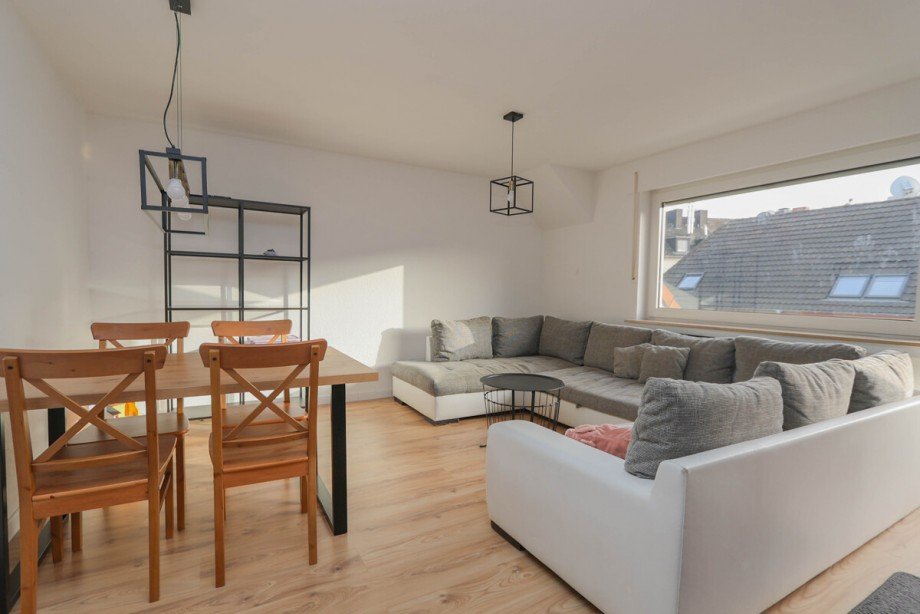 Der Wohnbereich Dachgeschosswohnung M�nchengladbach