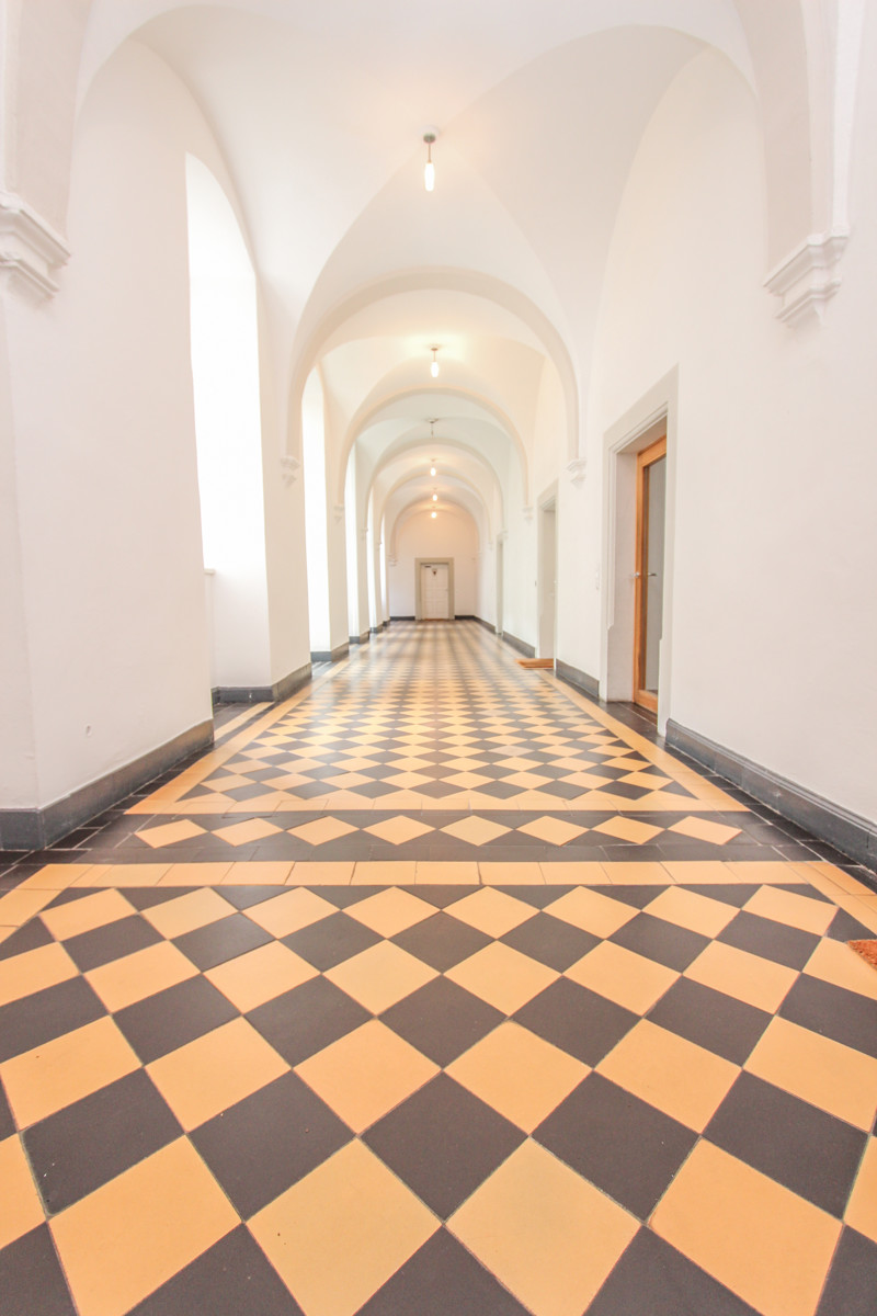 Kreuzgang Etagenwohnung Bonn / P�tzchen/Bechlinghoven