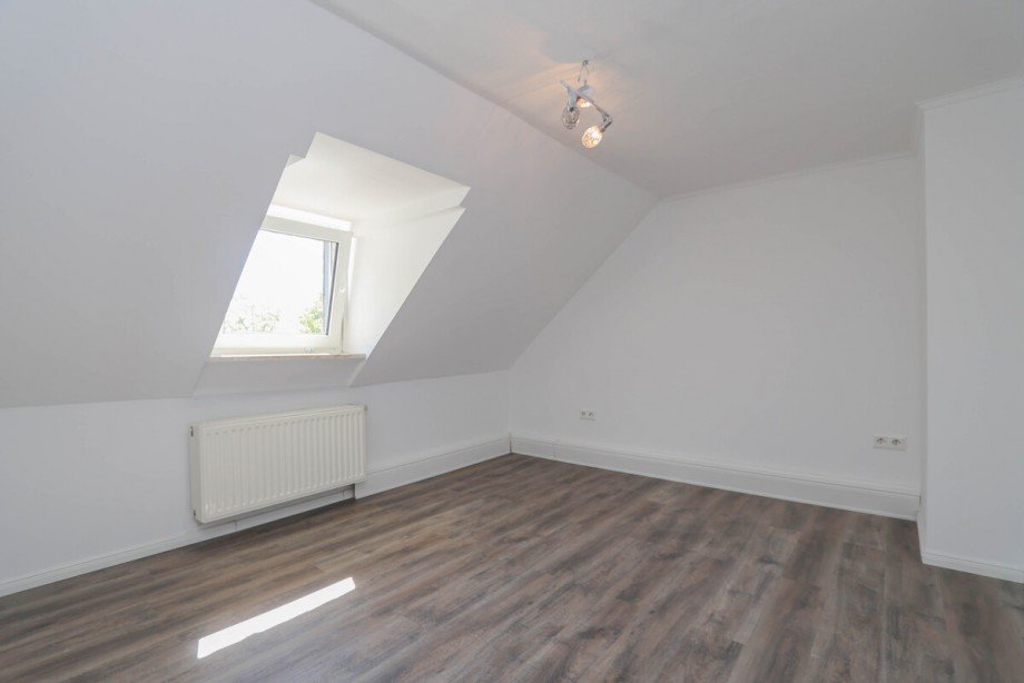 Der Wohnbereich Dachgeschosswohnung M�nchengladbach