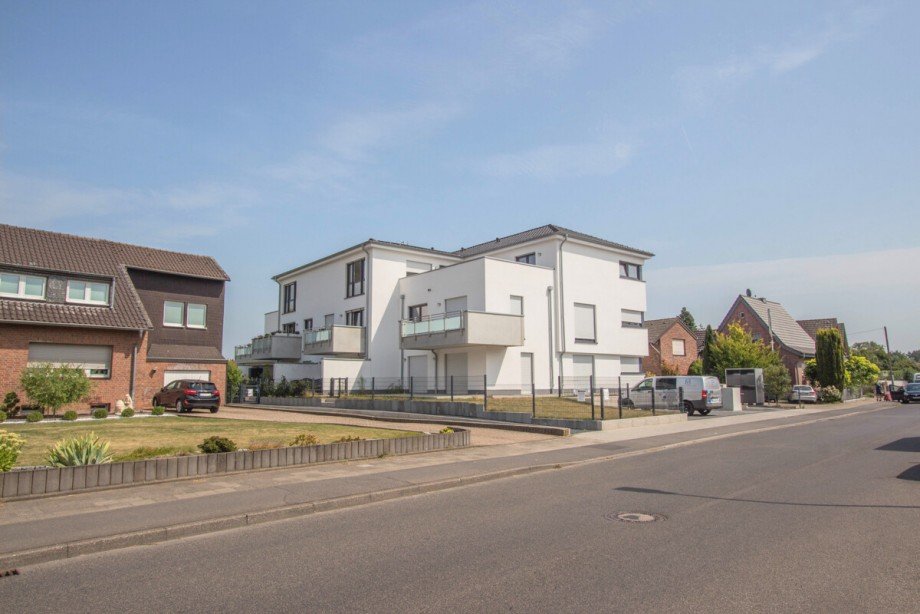 Die Au�enansicht Penthousewohnung Korschenbroich / Pesch