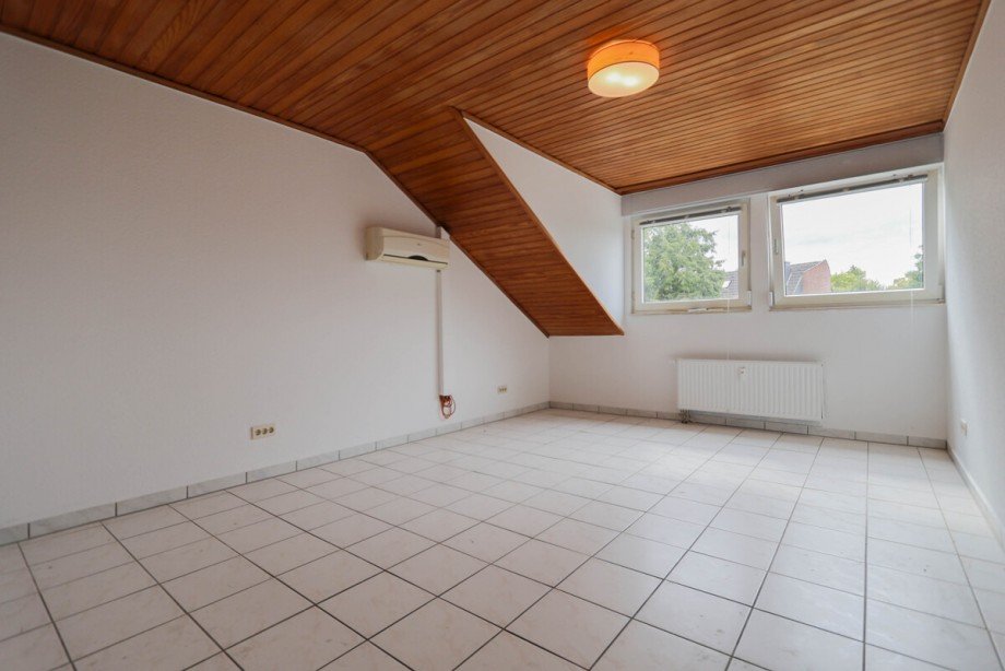 Das Schlafzimmer Dachgeschosswohnung Kaarst / B�ttgen