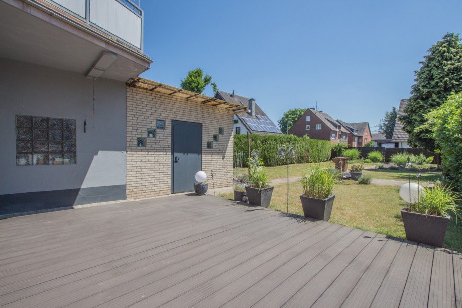Terrasse Doppelhaush�lfte Neuss / Holzheim