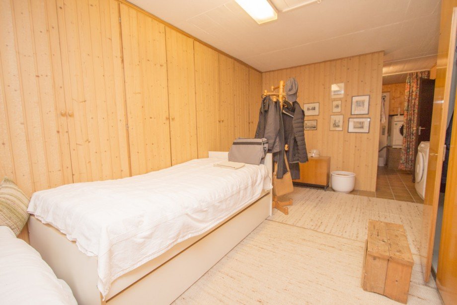 wohnlich ausgebauter Kellerraum Einfamilienhaus Korschenbroich / Kleinenbroich