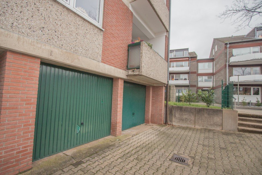 Garage Etagenwohnung Neuss / Allerheiligen