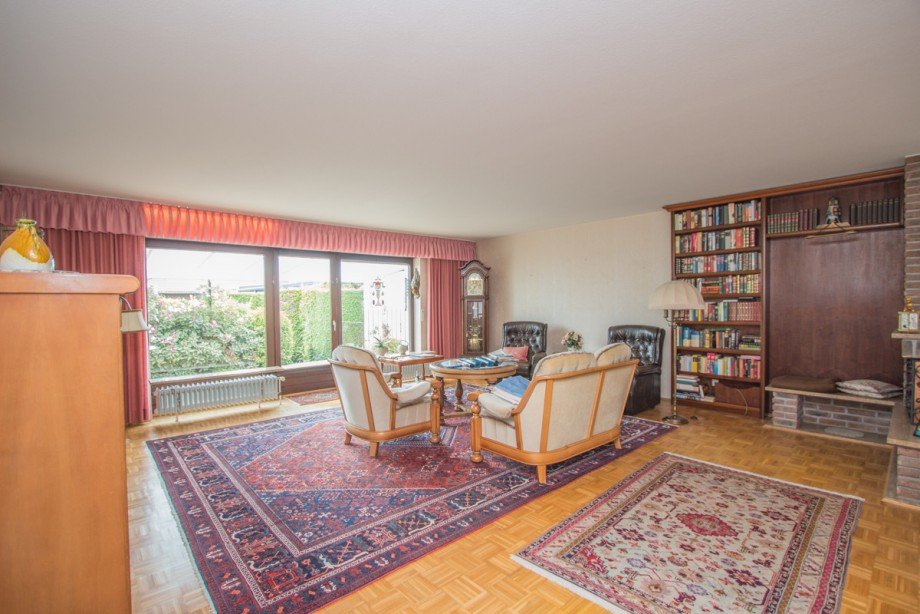 Das Wohnzimmer im EG Doppelhaush�lfte Korschenbroich