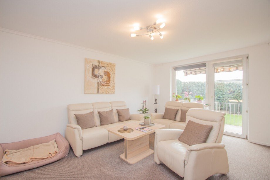 Das Wohnzimmer im EG Mehrfamilienhaus M�nchengladbach / M�nchengladbach-Neuwerk