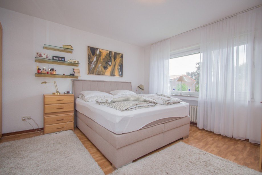 Schlafzimmer OG Zweifamilienhaus Korschenbroich