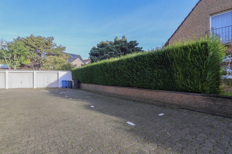 Der Stellplatz Dachgeschosswohnung Kaarst / Driesch