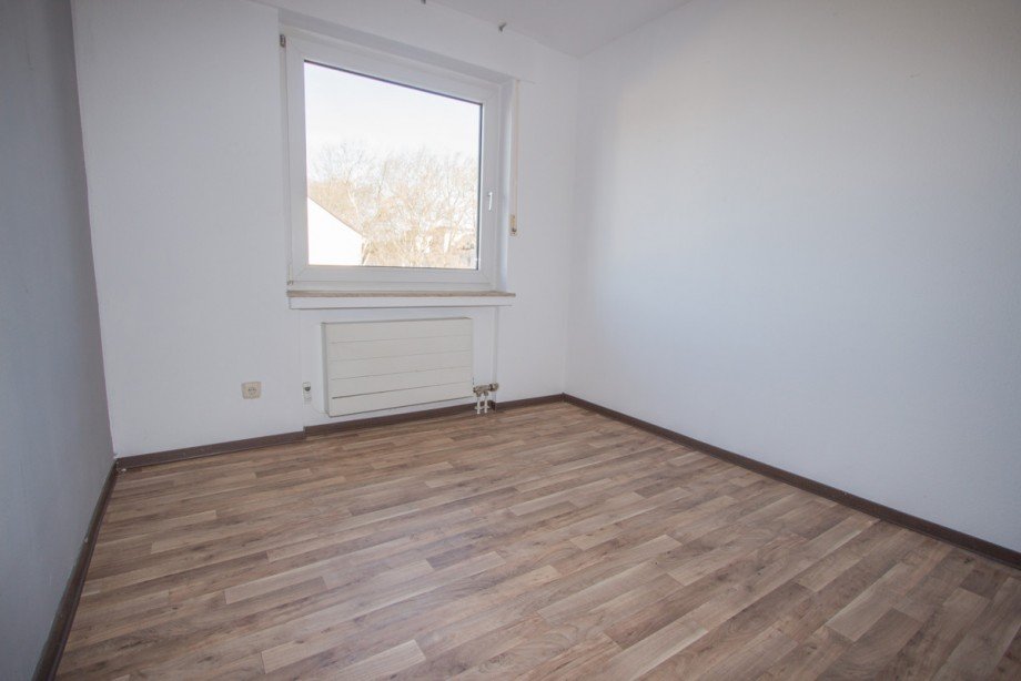 Arbeits -/ Kinderzimmer Etagenwohnung M�nchengladbach / L�rrip