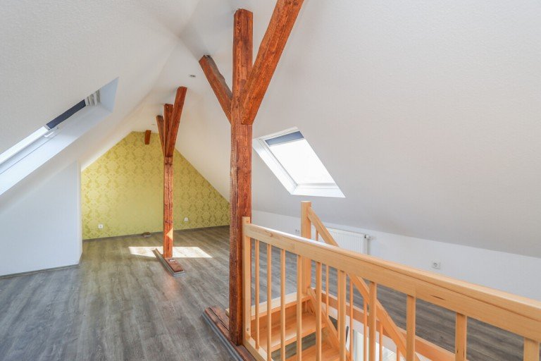 Das Arbeitszimmer Korschenbroich / Glehn Maisonettewohnung Charmante Maisonettewohnung mit modernem Wohnkomfort, Balkon und Garage in Glehn