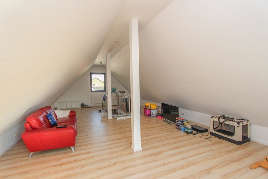 Dachgeschoss Einfamilienhaus Korschenbroich