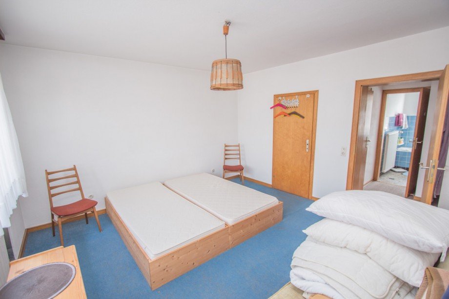Schlafzimmer im OG Doppelhaush�lfte Korschenbroich