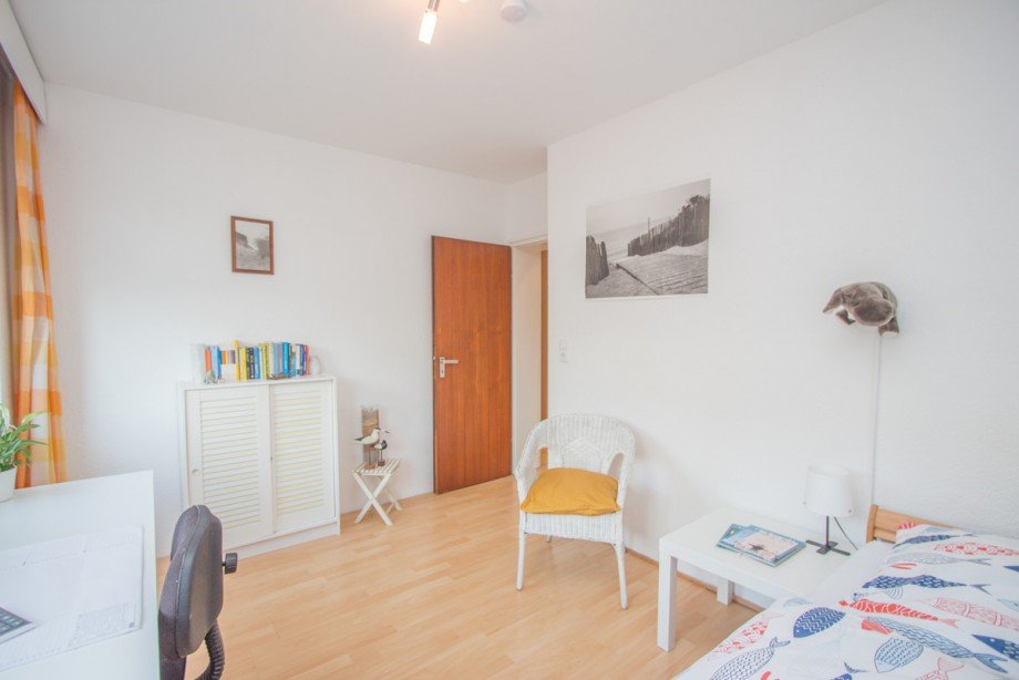 Kinder- / Arbeitszimmer im EG Zweifamilienhaus Neuss