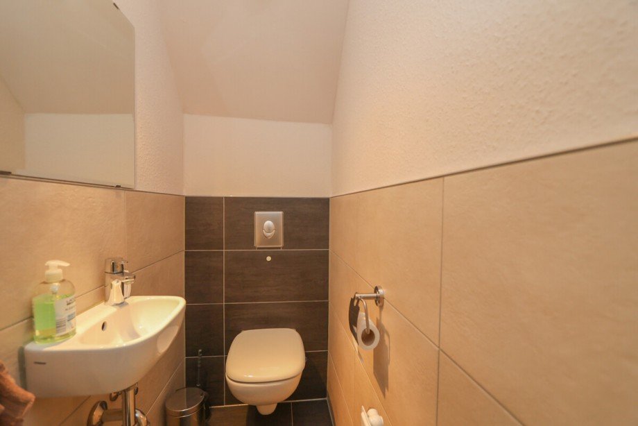 Das G�ste WC Maisonettewohnung M�nchengladbach