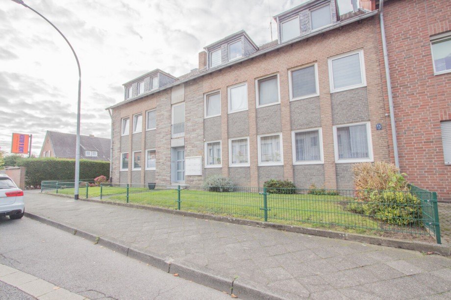 Die Au�enansicht Mehrfamilienhaus M�nchengladbach / M�nchengladbach-Neuwerk