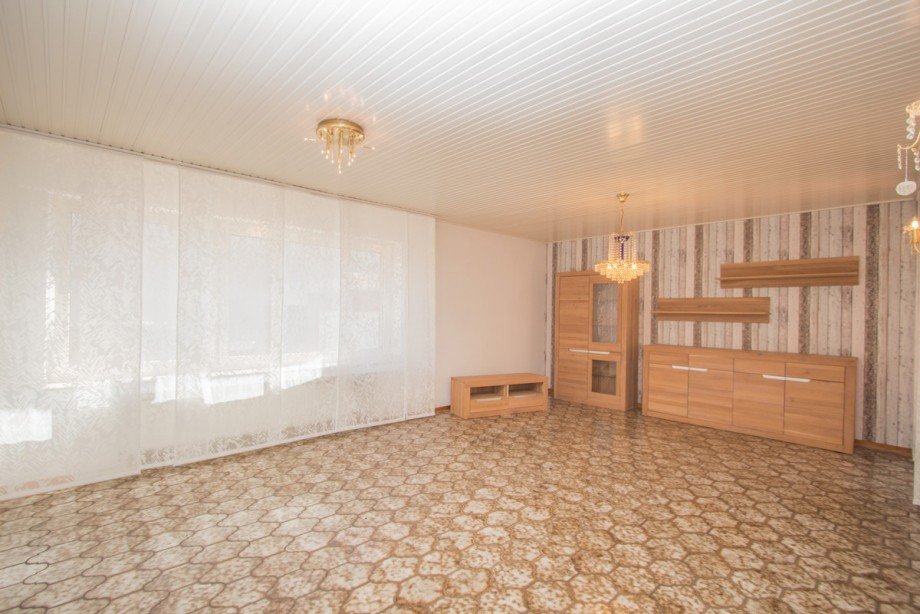 Das Wohnzimmer im Erdgeschoss Zweifamilienhaus Korschenbroich