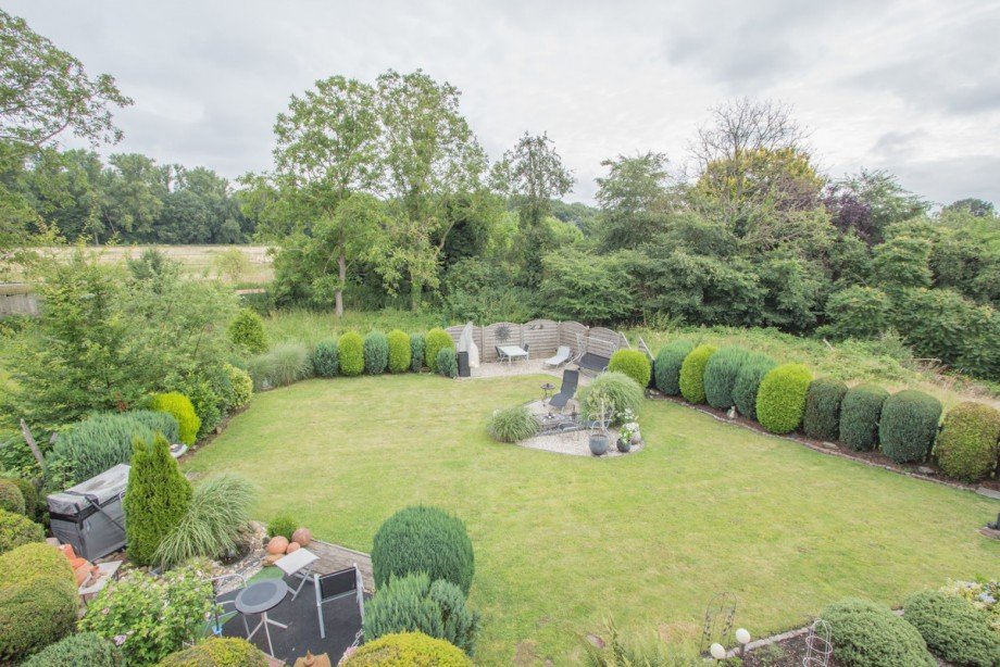 Gartenbereich EG Zweifamilienhaus Korschenbroich