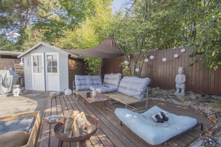 Garten Zweifamilienhaus Neuss-Hoisten