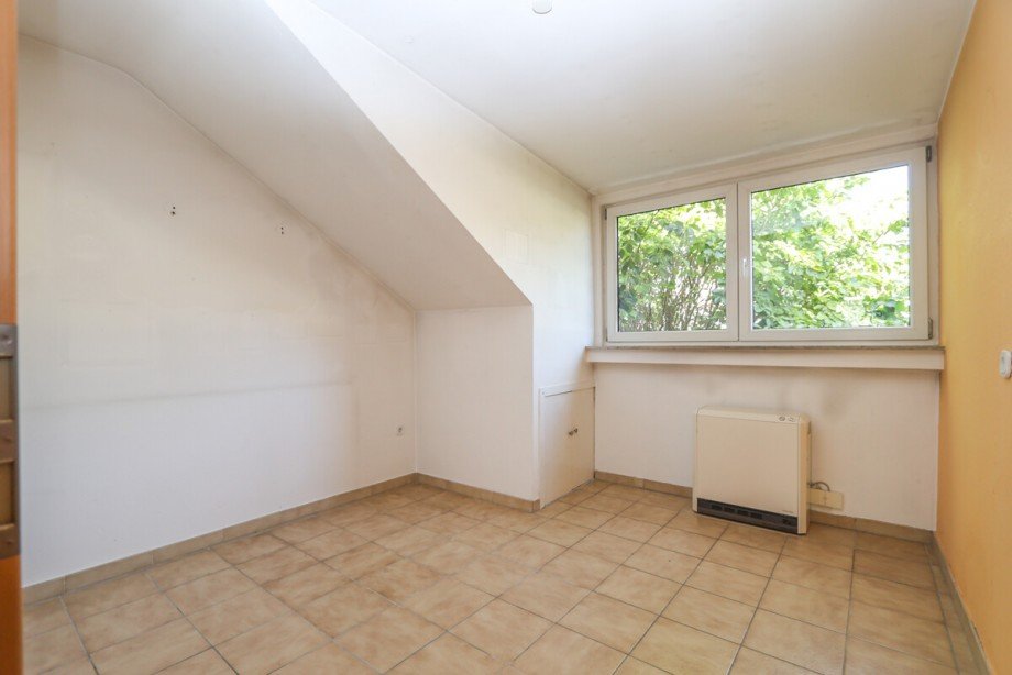 Das Kinderzimmer 1.OG Zweifamilienhaus Korschenbroich / Kleinenbroich