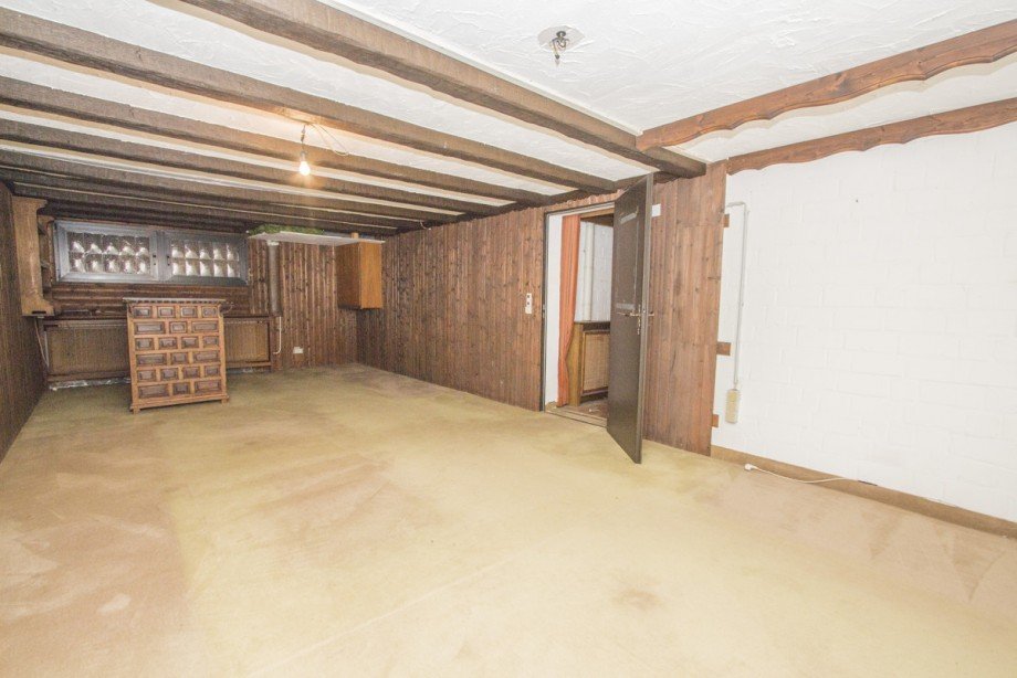 Partykeller Einfamilienhaus Neuss / Hoisten