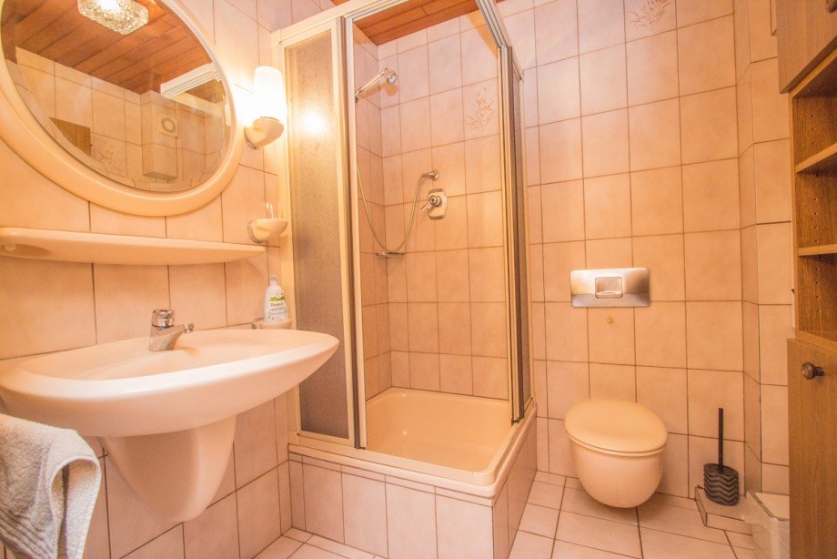 Badezimmer EG Zweifamilienhaus Korschenbroich / Kleinenbroich