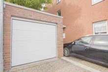 Garage Freistehendes Einfamilienhaus mit gro�em Garten und Garage in bevorzugter Wohnlage von Kleinenbroich