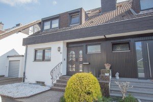 Hauptbild Charmante Doppelhaush�lfte mit Garten und Garage in ruhiger, begehrter Wohnlage von Kleinenbroich